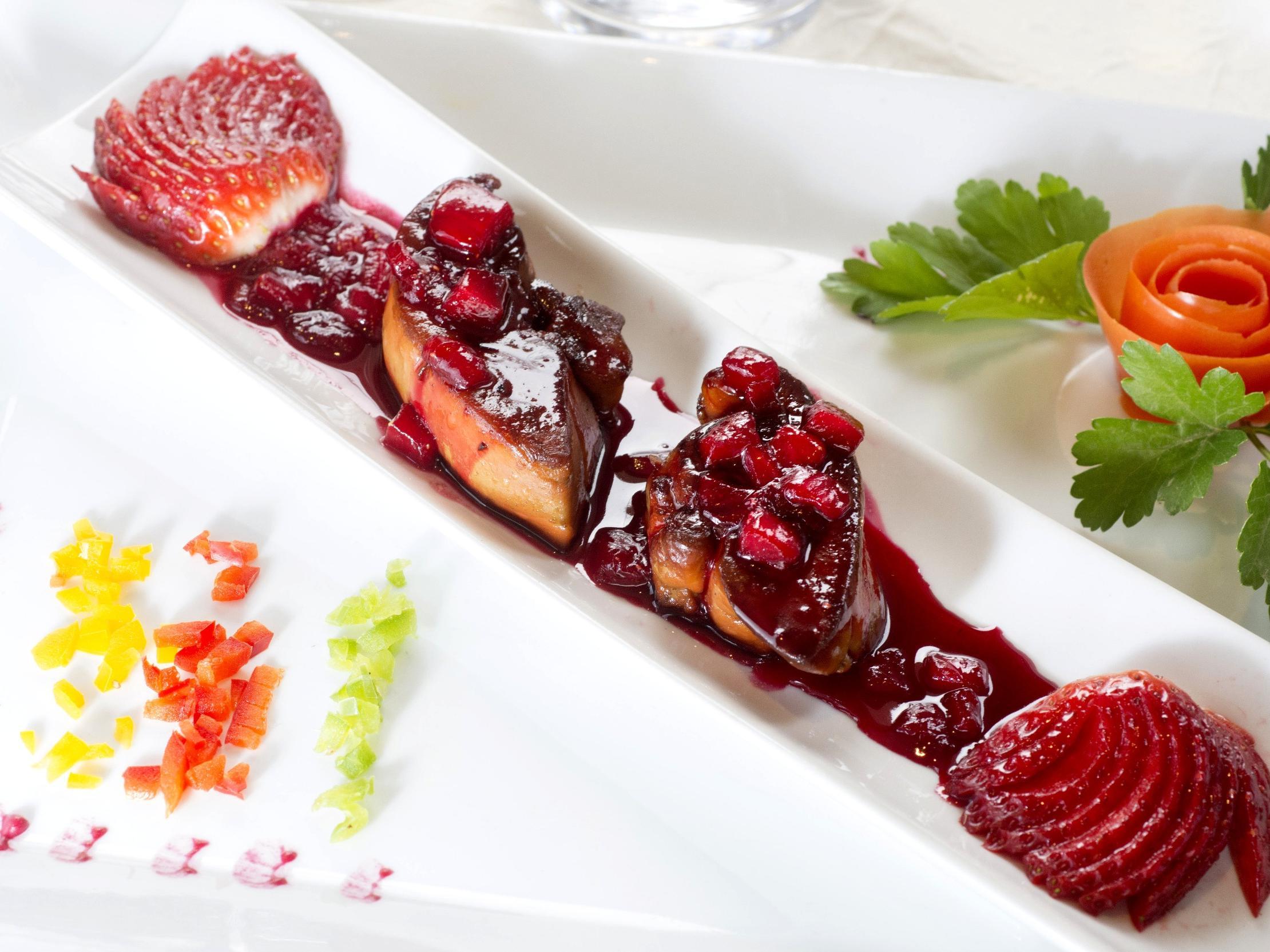 Logis Le Printemps Hotel Restaurant - 몽뗄리마 외부 사진